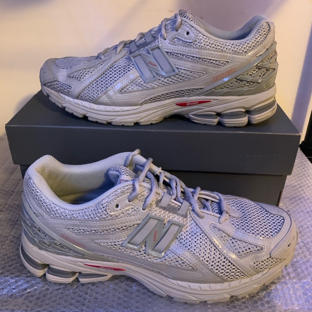 New Balance 1906R Grey Deep Red M1906RJC - Men’s Size 10.5